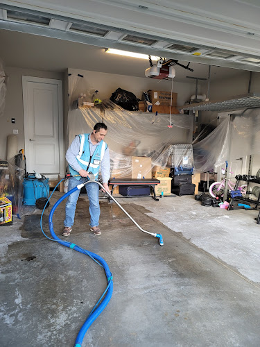 American Water Damage Restoration
