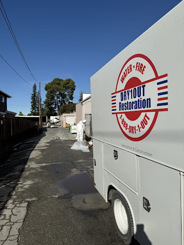 Dry1out Restoration & Constuction