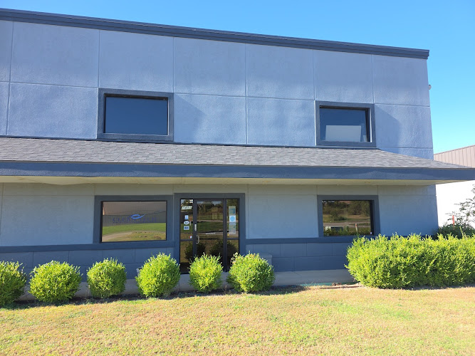 Clean Tech Facilities Maintenance