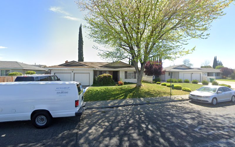 Kat's Kleen-Up Carpet & Upholstery Cleaning