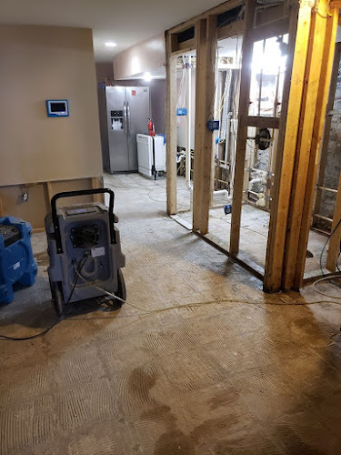 Superior Cleaning Solutions LLC