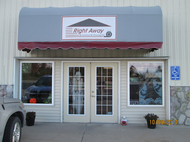 Right Away Restoration And Cleaning