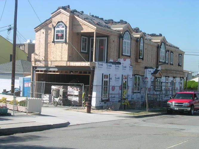 Home Top Construction & Design