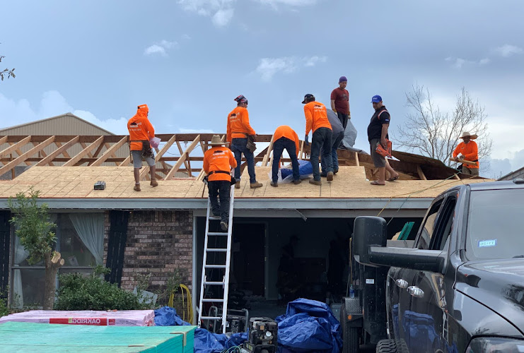 Right Now Roofing & Restoration