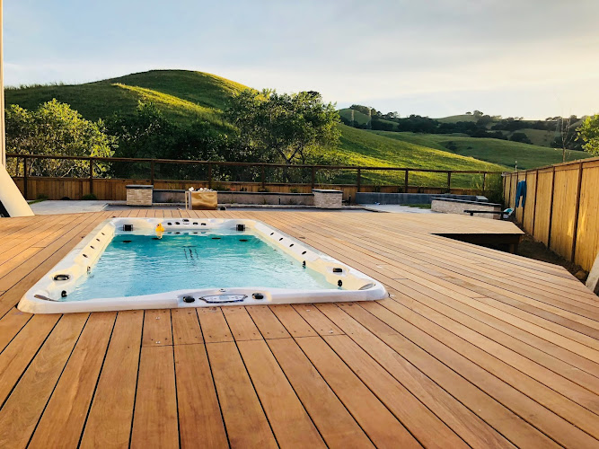 Valentino Construction