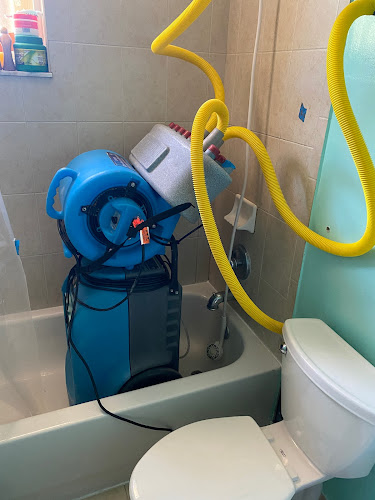 24x7 Water damage restoration Lantana