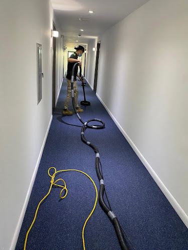 24x7 Water damage restoration Ponder