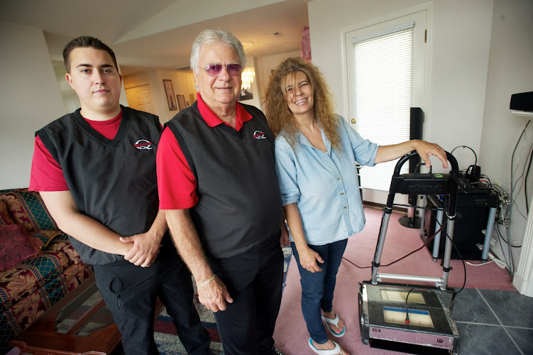 Quam's Carpet Cleaning