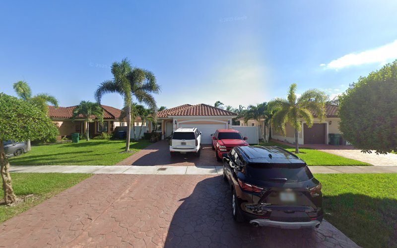 Znd-US Mold Removal & Mold Remediation Service Florida City, FL