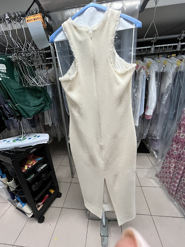 Casa Organic Dry Cleaners & Custom Tailors