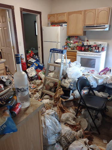 Deluxe Cleaning and Restoration