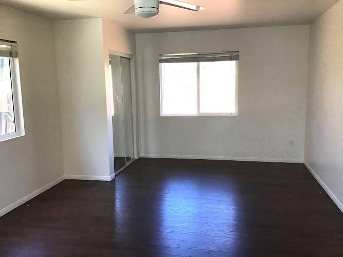 Ellis and Crew Cleaning Solutions