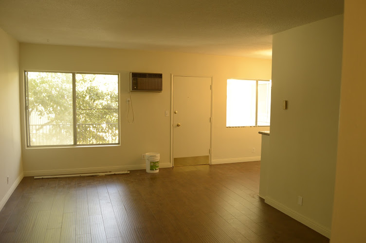 U=MC² Construction: General Contractor