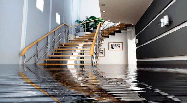 Water Damage Restoration Team-Riviera Beach