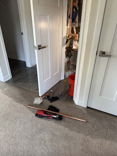 Catons Plumbing, Drains & Water Cleanup